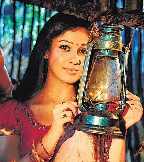 நம்ம நாயகிகளுக்கு என்னதான் ஆச்சு?﻿- ஓர் அலசல்