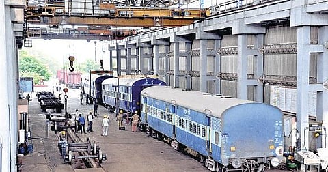 200 கி.மீ. வேகத்தில் செல்லும் ரயில் பெட்டிகள் உள்நாட்டிலேயே தயாரிப்பு﻿: பட்ஜெட்டில் அறிவிப்பு வெளியாகிறது﻿