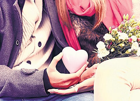 ‘ஐ லவ் யூ’ சொல்லும் பரிசுகள்﻿