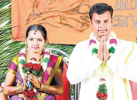 திருமணமா, திருவிழாவா?﻿