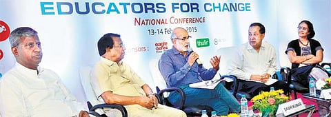 சென்னையில் கருத்தரங்கம்: தரமான கல்விக்கு தன்னாட்சி அவசியம் - விஐடி வேந்தர் ஜி.விசுவநாதன் வலியுறுத்தல்