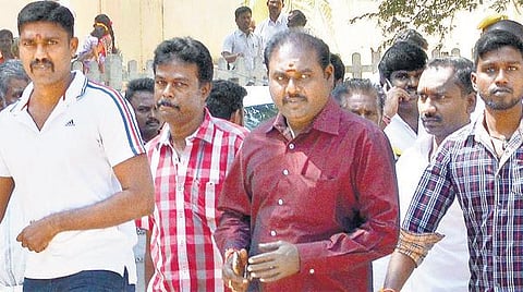 பசுபதி பாண்டியன் மனைவி கொலை வழக்கு: சுபாஷ் பண்ணையார் உள்ளிட்ட 9 பேர் விடுதலை﻿ - தூத்துக்குடி நீதிமன்றம் தீர்ப்பு