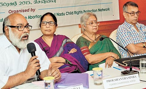 குழந்தைகள் மீது அத்துமீறல்கள் நடைபெறும்போது﻿ அரசு அமைப்புகளின் செயல்பாடு ஏமாற்றம் அளிக்கிறது﻿: முனைவர் வசந்தி தேவி குற்றச்சாட்டு﻿