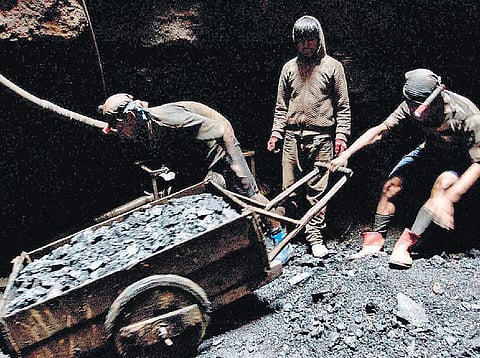 நிலக்கரி சுரங்க ஏல வருமானம் ரூ.84,000 கோடி: 2-வது கட்ட ஏலம் பிப்.25-ல் தொடக்கம்﻿