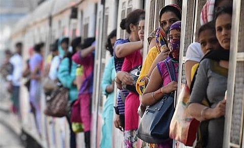 ரயில்வே பட்ஜெட்: பயணிகள் அறிய வேண்டிய புதிய வசதிகள்