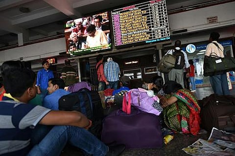 புதிய ரயில்கள் அறிவிக்கப்படாதது ஏன்?- ரயில்வே பட்ஜெட்டில் அமைச்சர் விளக்கம்