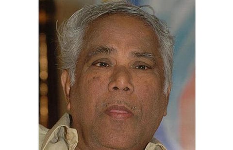 செம்மொழி தமிழாராய்ச்சி நிறுவன துணைத்தலைவர் பதவி﻿: அவ்வை நடராஜன் ராஜினாமா﻿ - வழக்கை வாபஸ் பெறுகிறார்﻿