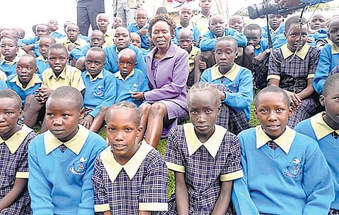 அமைதிக்குப் போராடும் வீராங்கனை﻿