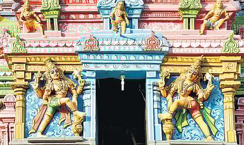 துவார பாலகர்கள் யார்?﻿