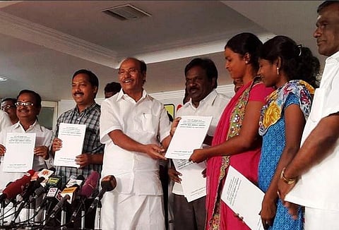 கையகப்படுத்தப்படும் நிலங்களுக்கு 10 மடங்கு இழப்பீடு: பாமக வேளாண் நிழல் பட்ஜெட்