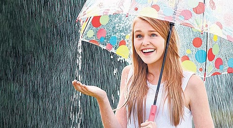 வேகத்தடை மீறும் மழைத்துளிகள்﻿