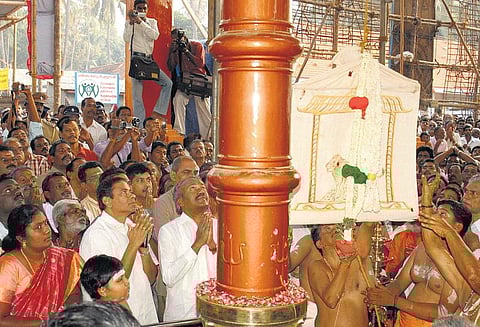 தென்கோடியில் அருளும் அம்மை﻿