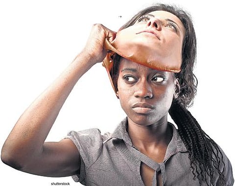 கறுப்பாக இருப்பது அவமானமல்ல