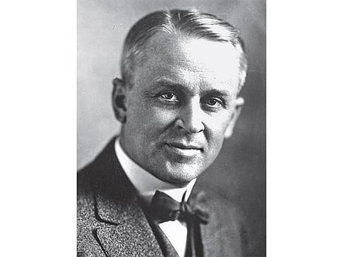 ராபர்ட் மில்லிகன் 10