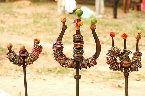 சொல்லத் தோணுது 27: பலி கேட்கும் பயணங்கள்