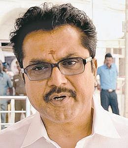 ஏப்ரல் 17-ல் தமிழகம் முழுவதும் மாவட்டத் தலைநகரங்களில் கண்டன ஆர்ப்பாட்டம்: திண்டுக்கல்லில் சரத்குமார் அறிவிப்பு