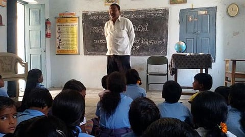 கன்னடம் கட்டாய பயிற்றுமொழி சட்டத்துக்கு எதிர்ப்பு﻿: வழக்கு தொடர தனியார் பள்ளிகள் திட்டம்