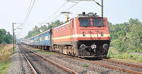 ரயில்வே மேம்பாட்டுக்கு 10 வழிகள்﻿