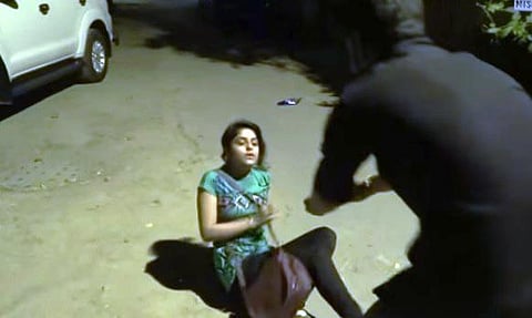 யூடியூப் பகிர்வு: அவனால் அவளுக்கு நேர்ந்தது என்ன?