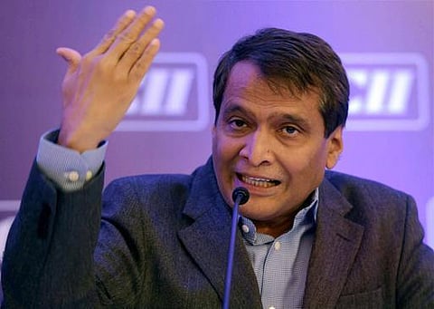 ரயில்வே துறையில் தனியார் பங்களிப்புக்கு ஒழுங்குமுறை ஆணையம் அவசியம்﻿: ரயில்வே அமைச்சர் சுரேஷ் பிரபு பேட்டி﻿