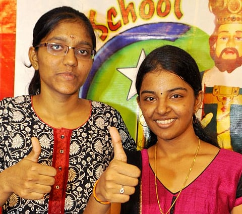 புதுச்சேரியில் 88.16% பிளஸ் 2 தேர்ச்சி: 2 மாணவிகள் முதலிடம்