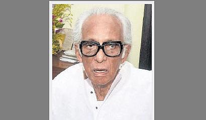 மிருணாள் சென்﻿ 10