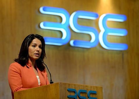 யு.எஸ். நாடாளுமன்றத்தின் செல்வாக்கு மிக்க பெண்கள் பட்டியலில் இந்திய வம்சாவளி பெண்