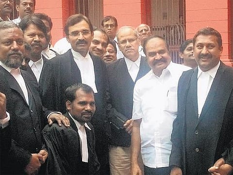 சொத்துக்குவிப்பு வழக்கில் தடம் பதித்தவர்கள்﻿: ஜெயலலிதாவுக்கு வெற்றி பெற்று தந்த வழக்கறிஞர்கள்﻿