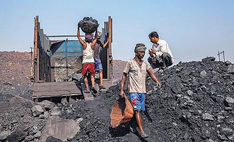 நிலக்கரி சுரங்க ஊழல் வழக்கு: ரதி ஸ்டீல் நிறுவனம் மீது குற்றப் பத்திரிகை தாக்கல்﻿