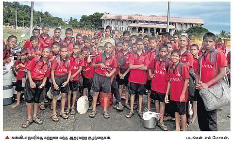 சுற்றுலா தலங்களில்﻿ அனுபவ பாடம் கற்கும் ஆதரவற்ற குழந்தைகள்﻿: பள்ளிப்படிப்பை மட்டும் நம்பி பயனில்லையாம்!﻿