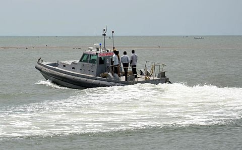 கடலில் கண்காணிப்புப் பணிகளுக்காக கல்பாக்கத்தில் படகுத் தளம் அமைவதில் சிக்கல்﻿: பாறைகள் நிறைந்த பகுதி என்பதால் ஆய்வு﻿