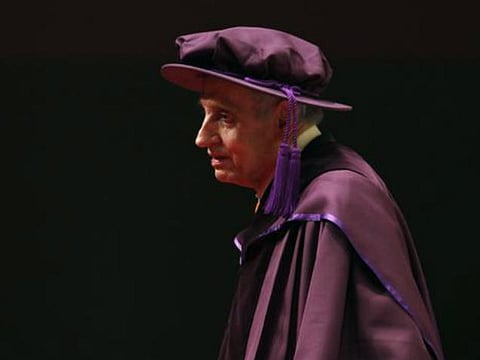 கணிதவியல் மேதை ஜான் நாஷ் கார் விபத்தில் மரணம்