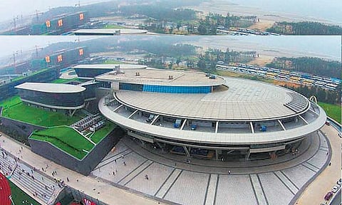 சீனாவில் ரூ.960 கோடியில் விண்கல கட்டிடம்: அமெரிக்காவின் `ஸ்டார் ட்ரெக் ரசிகரின் கை வண்ணம்﻿﻿