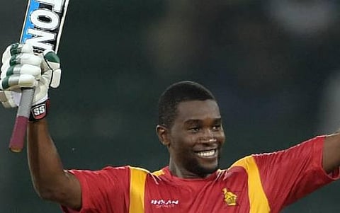 பாகிஸ்தானின் சாதனை இலக்கு: விரட்டலில் லேசாக மிரட்டிய ஜிம்பாப்வே