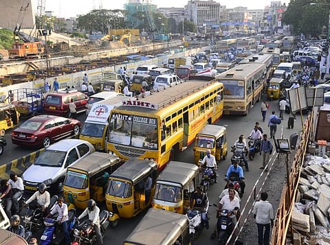 சாலை விபத்து மரணங்கள் அதிகம் ஏற்படும் நகரம் சென்னை: ஆர்.டி.ஐ. தகவல்