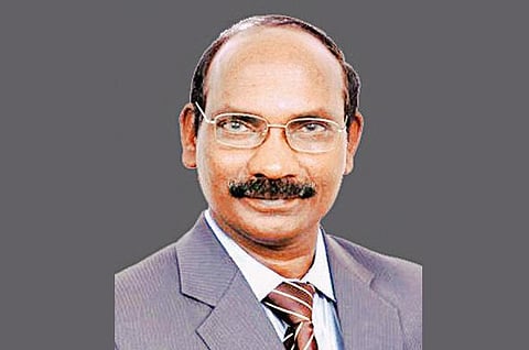 விக்ரம் சாராபாய் மைய இயக்குநராக தமிழக விஞ்ஞானி பதவியேற்பு﻿