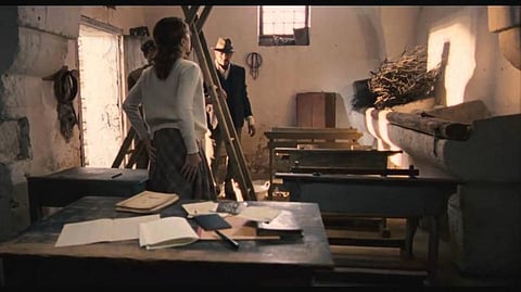 தி ஃபஸ்ட் அசைன்மென்ட்: குழந்தைகளைக் கரையேற்றும் வகுப்பறைகள்