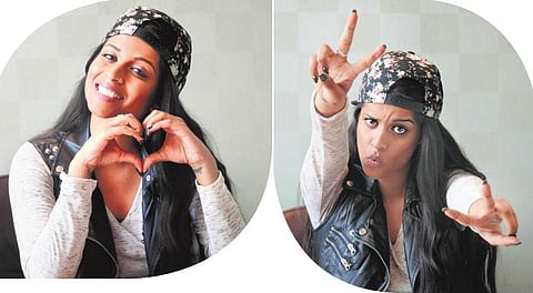 சிரித்து வாழச் சொல்லும் சூப்பர்வுமன்