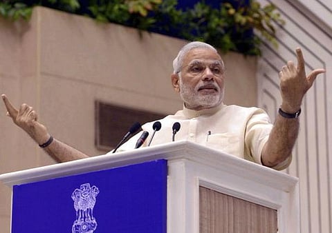 ஏழைகளாக இருப்பது விதி வசம் அல்ல: ஸ்மார்ட் நகர திட்டத்தை தொடங்கிவைத்த மோடி பேச்சு