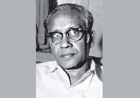 அகிலன்﻿ 10