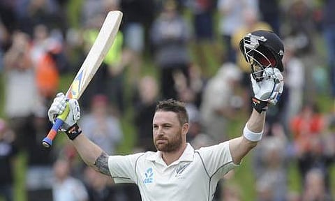 மெக்கல்லம் விலகல்﻿