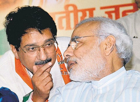 பிரதமர் மோடியை விமர்சித்து பேட்டி அளித்ததாக புகார்: பாஜக எம்எல்ஏவுக்கு விளக்கம் கேட்டு நோட்டீஸ்