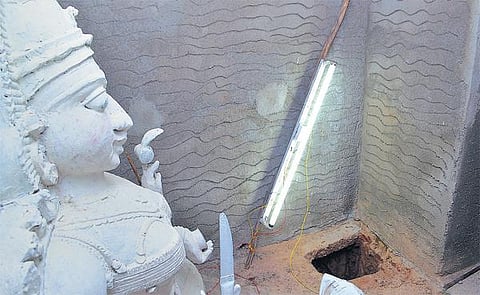 வேலூர் அம்மன் கோயிலில்﻿ 400 ஆண்டுக்கு முந்தைய சுரங்கம் கண்டுபிடிப்பு﻿