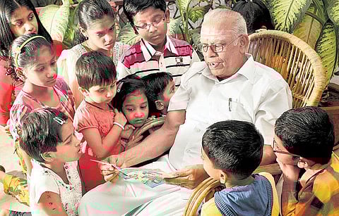 ஆட்டுக் குட்டியின் தும்மல்﻿