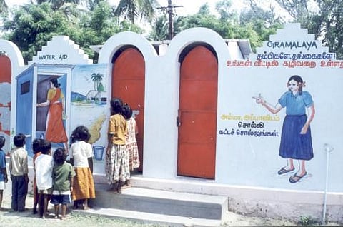 கழிப்பறை கட்டித்தராததால் ஜார்கண்டில் இளம்பெண் தற்கொலை