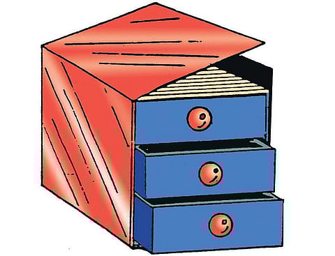 நீங்களே செய்யலாம்: தீப்பெட்டி பீரோ﻿