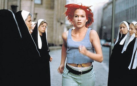 திரைப்பாடம் 29: மூன்று விதமாக ஓடும் காதலி!- ரன் லோலா ரன்