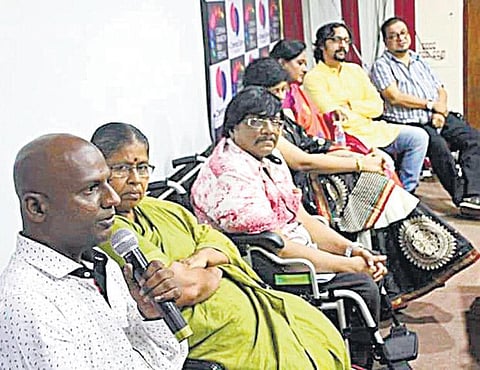 வானவில் வாழ்க்கை﻿