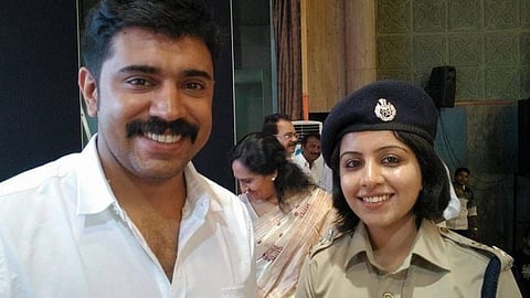 நிவின் பாலியுடன் புகைப்பட சர்ச்சை- சேனல்கள் மீது பெண் ஐபிஎஸ் அதிகாரி மெரின் ஜோசப் கொந்தளிப்பு