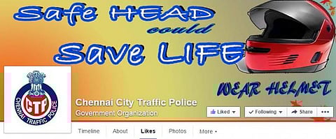 ஹெல்மெட் அணியாத பெண் காவலர் மீது நடவடிக்கை: போக்குவரத்து காவல்துறைக்கு ஃபேஸ்புக்கில் குவிந்த பாராட்டு